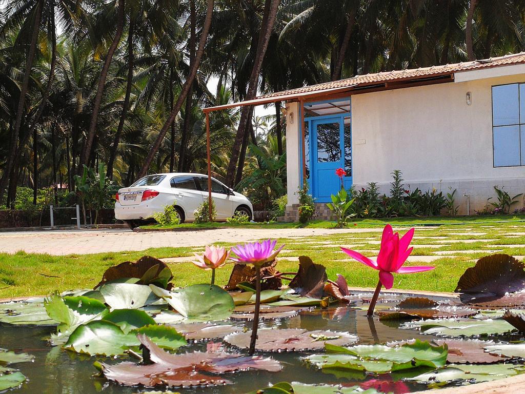 Nisarga Nirvana River House Mangalore Exteriör bild