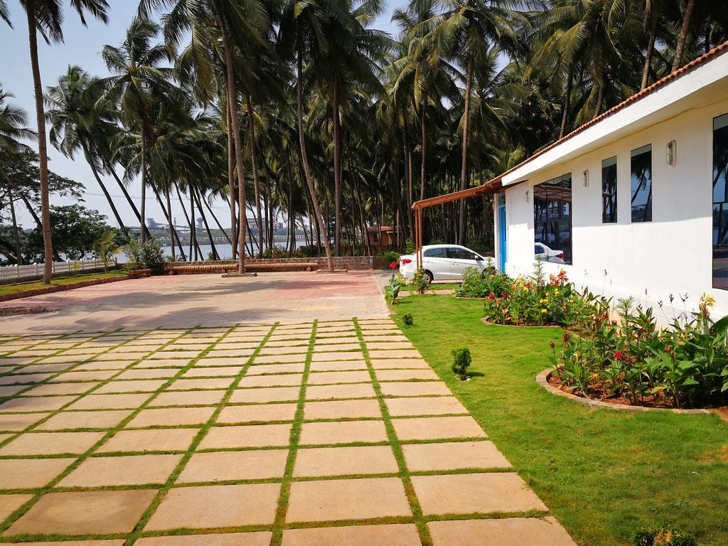 Nisarga Nirvana River House Mangalore Exteriör bild