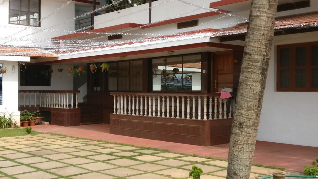 Nisarga Nirvana River House Mangalore Exteriör bild