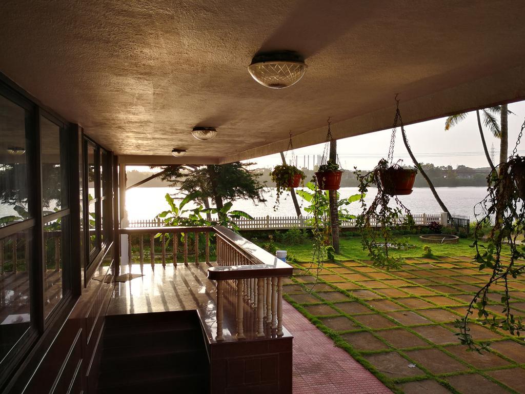 Nisarga Nirvana River House Mangalore Exteriör bild