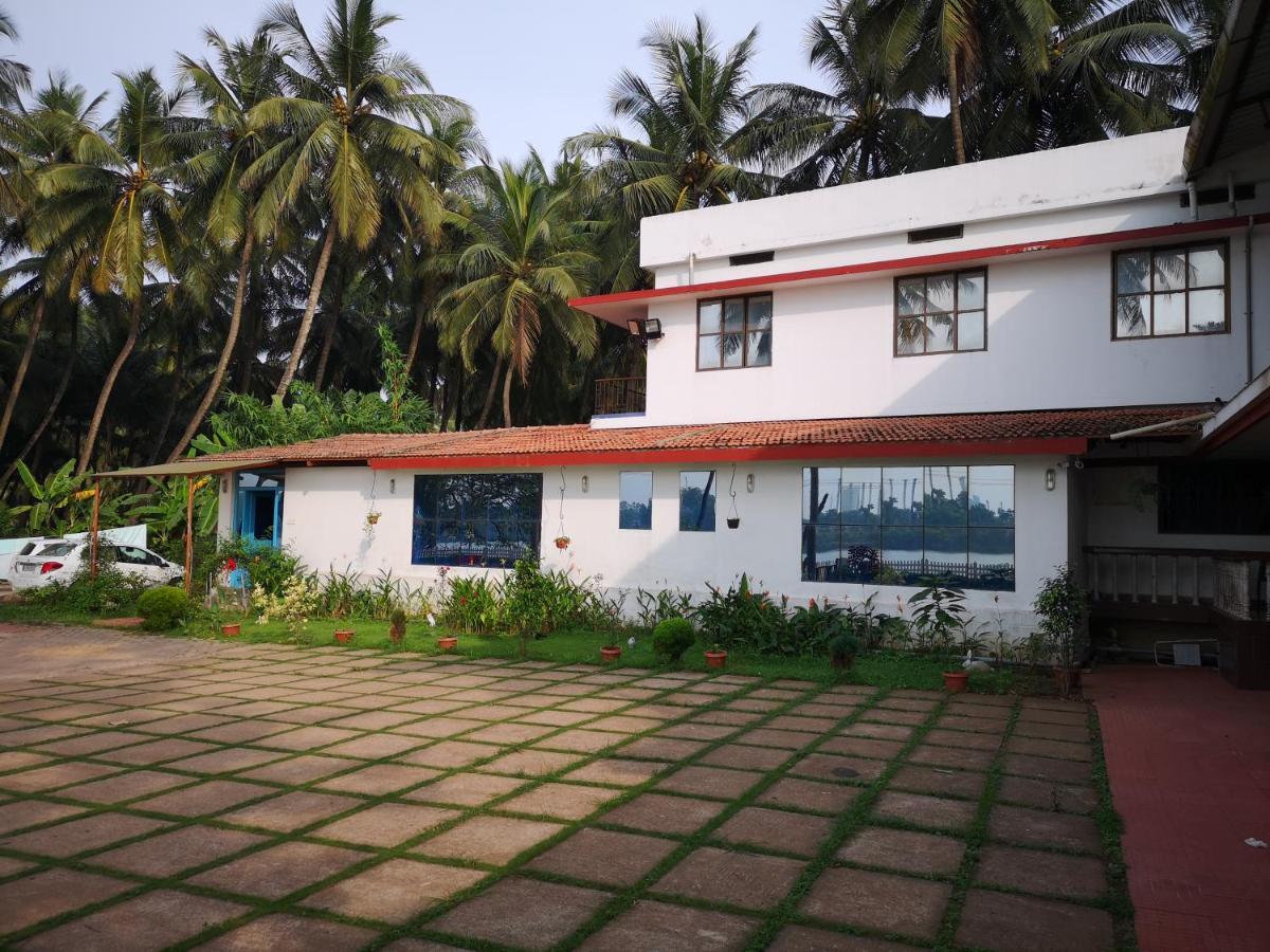 Nisarga Nirvana River House Mangalore Exteriör bild